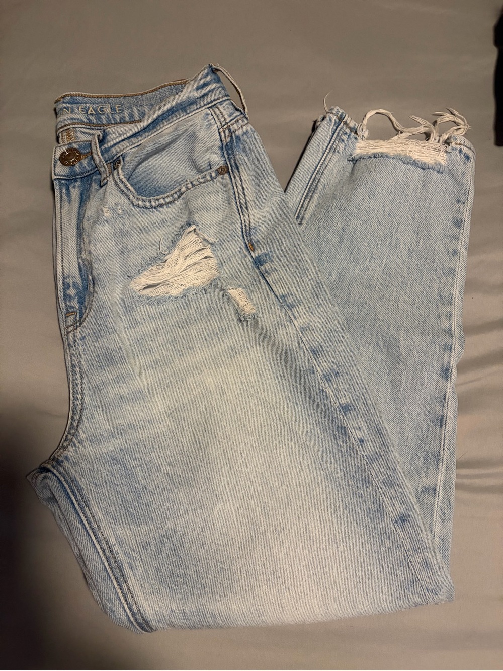 american eagle • boyfriend jeans